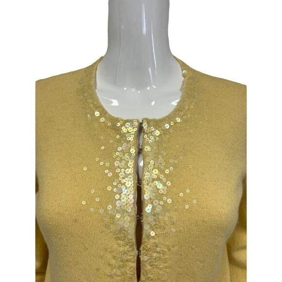 VINCE Yellow 100% Cashmere Crew Neck Sequin Accent Long Sleeve Cardigan Jacket L - Picture 3 of 5